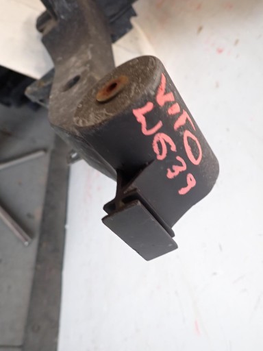 VEZNI LIM PREDNJI MERCEDES VITO VIANO W639 2003-2014