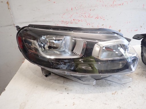 LAMPA FAR PREDNJI DESNI CITROEN JUMPY III VIVARO C 2016- 9808567680