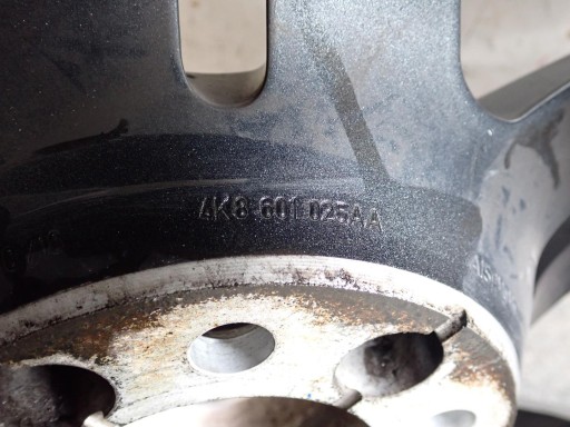 ALUMINIJSKA FELGA AUDI A7 RS7 4K8 5X112 ET30 8,5J 21