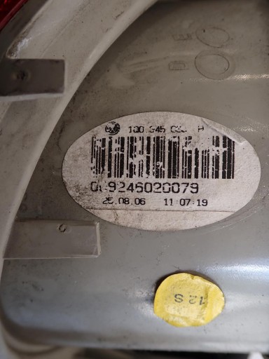 LAMPA FAR ZADNJI ZADNJA  DESNI VW EOS 2005-2010 1Q