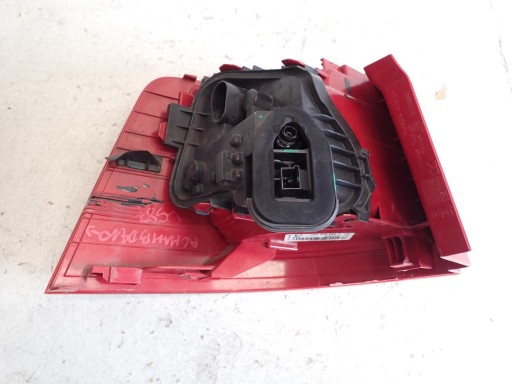 LAMPA FAR ZADNJI ZADNJA  DESNI SEAT ALHAMBRA 2010- 7N5945096H