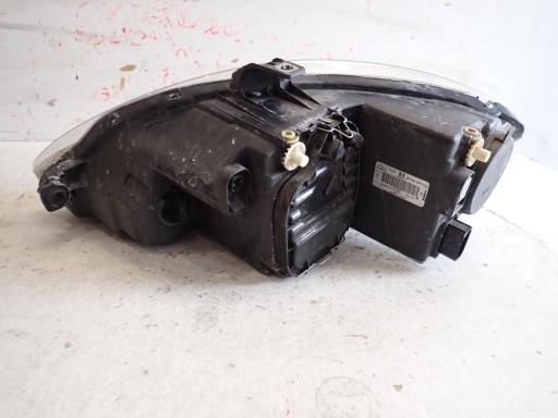 LAMPA FAR PREDNJI DESNI SEAT LEON II ALTEA TOLEDO REDIZAJN 2009- 5P1941034B