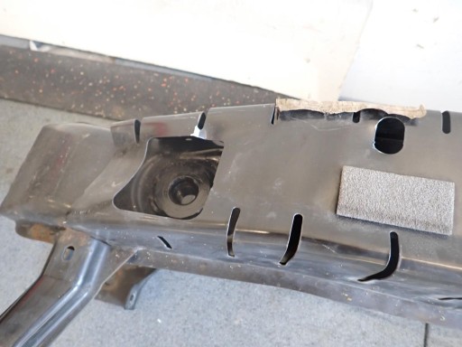 GREDA ISPOD BRANIK PREDNJI VW SHARAN SEAT ALHAMBRA 2010- 7N GREDA ISPOD BRANIK PREDNJI VW SHARAN SEAT ALHAMBRA 2010- 7N