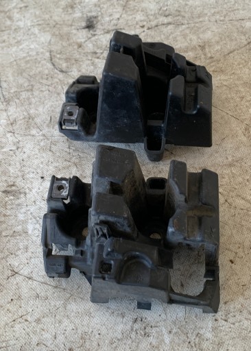 NOSAČ BRANIKA ZADNJI DESNA STRANA LIJEVA CITROEN C5 III KARAVAN