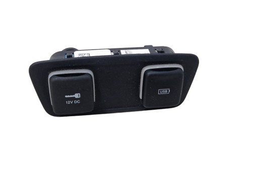 CHRYSLER PACIFICA 2017+GNIAZDO USB AP51866DX9004