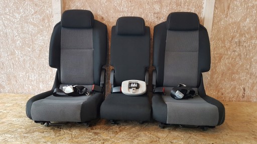 SJEDALA ZADNJI DESNA STRANA POJASEVI SKODA ROOMSTER 06-