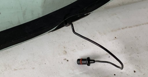 STAKLO PREDNJA STRANA ŠOFER ŠAJBA PORSCHE 911 964 89-94