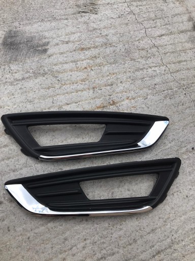 MREŽICA DESNA STRANA BRANIKA PREDNJA FORD FOCUS MK3 REDIZAJN