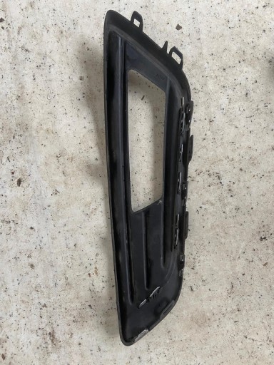 MREŽICA DESNA STRANA BRANIKA PREDNJA FORD FOCUS MK3 REDIZAJN