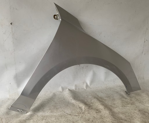 BLATOBRAN DESNA STRANA PREDNJA FORD FOCUS MK4
