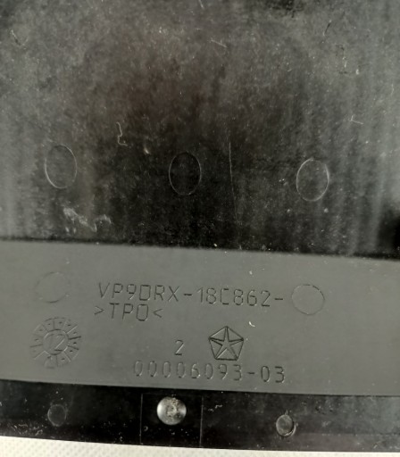 POKLOPAC PRAGA ZADNJI DESNA STRANA DODGE JOURNEY 08-