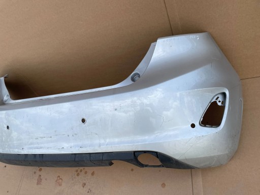 BRANIK ZADNJI FORD FIESTA MK8 SENZOR 17-