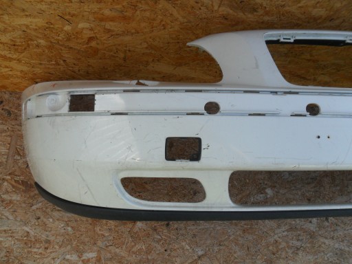 BRANIK PREDNJA STRANA VOLVO V70 II 00-04 ŠPRICE