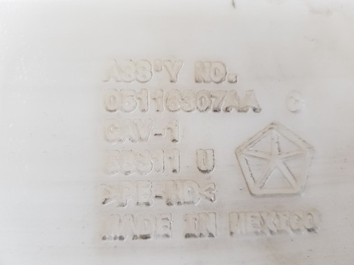 POSUDA ZA PRANJE STAKLA DODGE JOURNEY 05116307AA