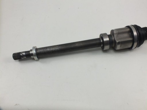 POLUOSOVINA  DESNA STRANA RENAULT MEGANE IV 1.3 TCE 391009996R