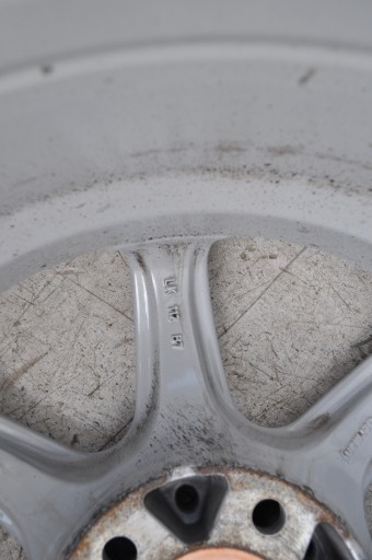 MERCEDES AUDI ALUMINIJSKA FELGA 7JX16H2 ET48 KBA 46225 5X112