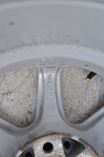 MERCEDES AUDI ALUMINIJSKA FELGA 7JX16H2 ET48 KBA 46225 5X112