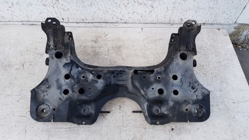 MOST TRAWERS PREDNJA STRANA FIAT 500L