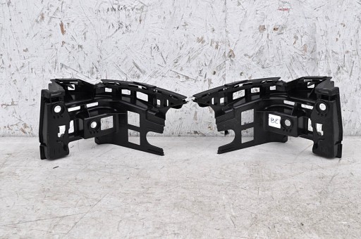 VW TOURAN III 15- NOSAČ BRANIKA ZADNJI LIJEVA STRANA DESNA