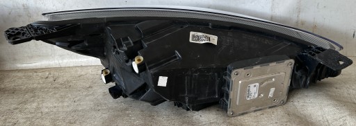 LAMPA FAR DESNA STRANA PREDNJA FORD FOCUS MK4 FULL LED