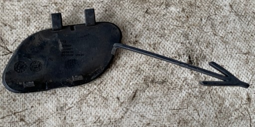POKLOPAC OTVORA VUČE BRANIKA PREDNJA STRANA OPEL CORSA E 13399230
