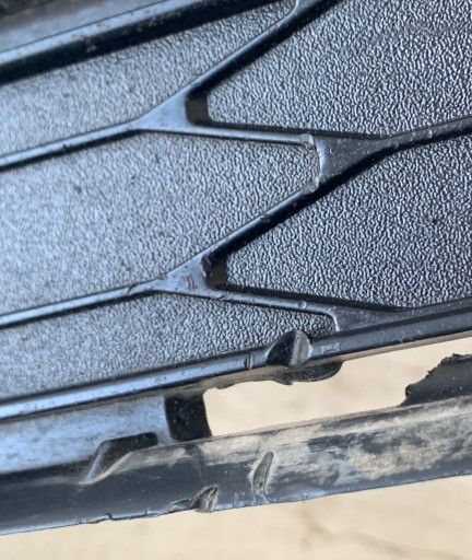 $ MREŽICA LIJEVA STRANA BRANIKA PREDNJA FORD EDGE MK2 15-