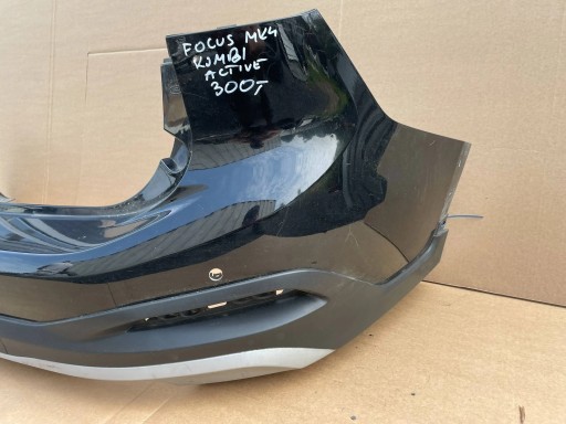 BRANIK ZADNJI FORD FOCUS MK4 KARAVAN 6X SENZOR