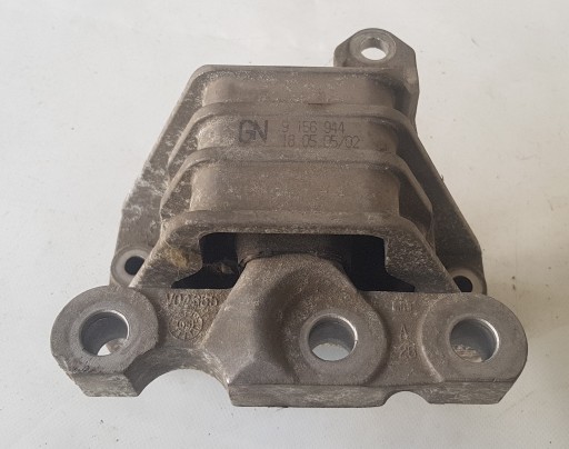 NOSAČ  MOTORA FIAT CROMA II 05- 2.2 MPI 9156944