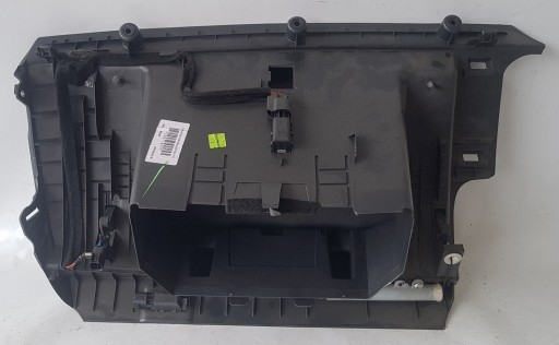 PRETINAC SUVOZAČA KONZOLA POKLOPAC VOLVO V50 S40 II C30 8626141