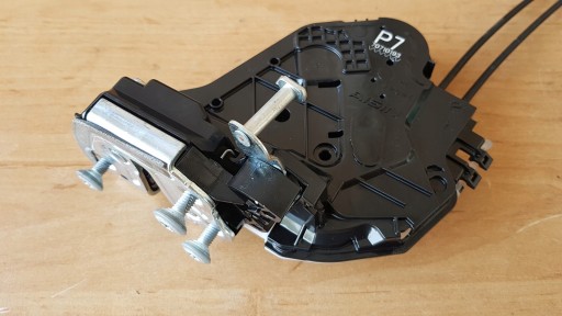 BRAVA VRATA DESNA STRANA ZADNJI ZADNJA LEXUS IS III 13-