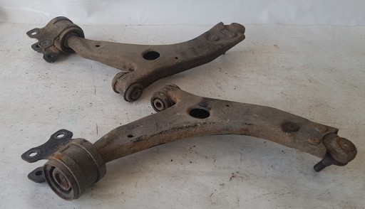 VILICA PREDNJA STRANA DESNA VOLVO V50 S40 II C30