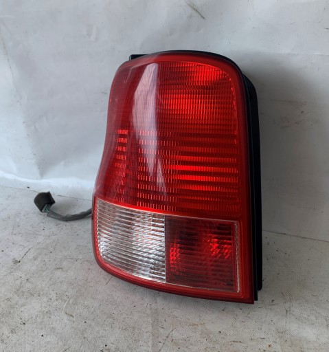 LAMPA FAR LIJEVA STRANA ZADNJI ZADNJA KIA CARNIVAL II OK53A-51140 LAMPA FAR LIJEVA STRANA ZADNJI ZADNJA KIA CARNIVAL II OK53A-51140