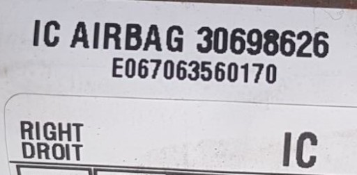 AIRBAG ZAVJESA NOSAČ  DESNA STRANA VOLVO V50 04-12