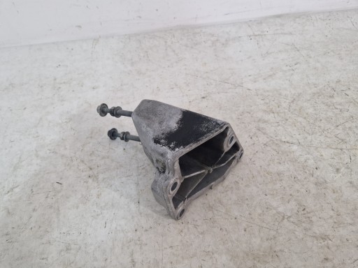 DODGE CHALLENGER CHARGER 15- 3.6 NOSAČ MOTORA 04726023AB DODGE CHALLENGER CHARGER 15- 3.6 NOSAČ MOTORA 04726023AB