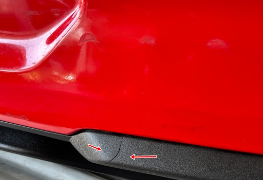 BRANIK ZADNJI FORD MUSTANG VI REDIZAJN GT 5.0 SENZOR BRANIK ZADNJI FORD MUSTANG VI REDIZAJN GT 5.0 SENZOR