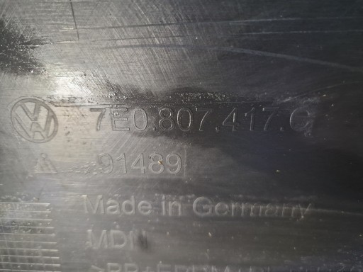 VW T6 MULTIVAN 16- BRANIK ZADNJA STRANA STRANANY 7E5807417C