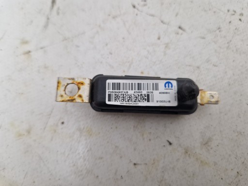 DODGE CHALLENGER CHARGER 15- MODUL POJAČALO ANTENA SENZOR P05064937AB U DODGE CHALLENGER CHARGER 15- MODUL POJAČALO ANTENA SENZOR P05064937AB U
