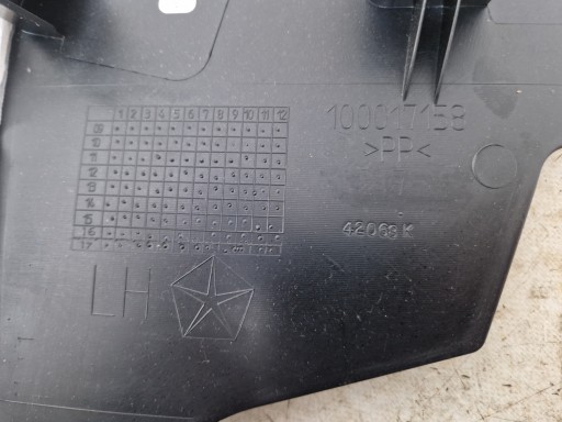 DODGE CHARGER 2019 POKLOPAC LIJEVA STRANA STUBA C ZADNJI 100017158