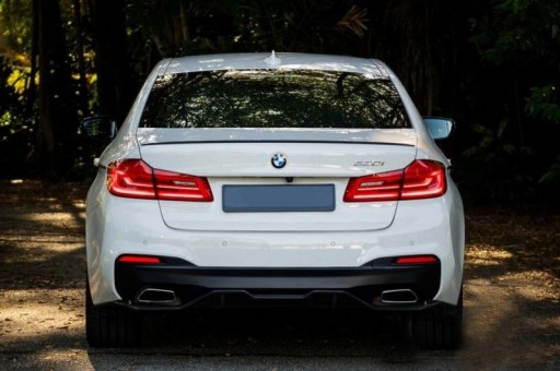 DIFUZOR BMW G30/G31 LIMUZUNA / TOURING 17- PIANO BLACK