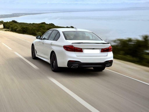 SPOJLER NA GEPEKA BMW G30 17- LOOK M4 V-STYLE