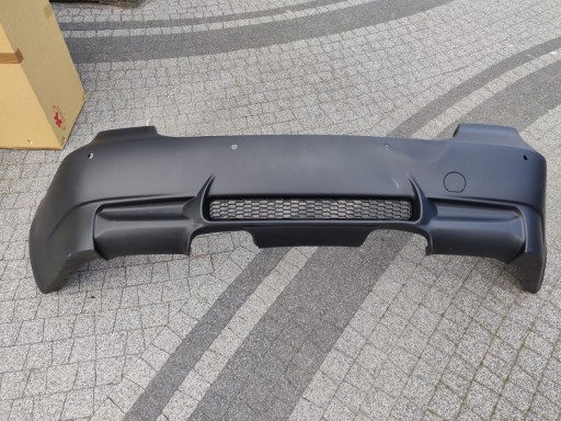 BRANIK ZADNJI BMW E90 05-11 LOOK M3 SENZOR OŠTEĆENO