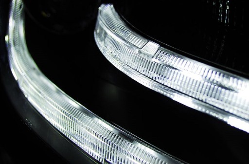 LAMPE FAROVI DAYLINE AUDI A4 B8 04.08-11 TRU DRL CHROME LAMPE FAROVI DAYLINE AUDI A4 B8 04.08-11 TRU DRL CHROME