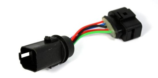LAMPE FAROVI P. A.E. FORD FOCUS 98-01 BLACK
