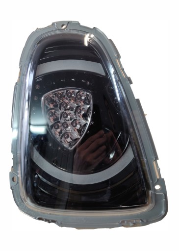 LAMPE FAROVI ZADNJA LED MINI COOPER R56 11 - 14 BLACK LAMPE FAROVI ZADNJA LED MINI COOPER R56 11 - 14 BLACK