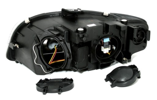 LAMPE FAROVI AUDI A4 B7 DAYLINE 11/04-03/08 BLACK