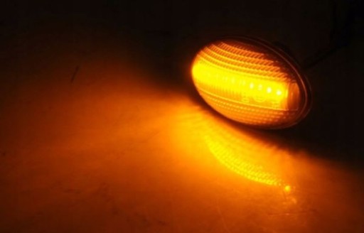 ŽMIGAVAC MINI COOPER R50 / R52 R53 LED SMOKE