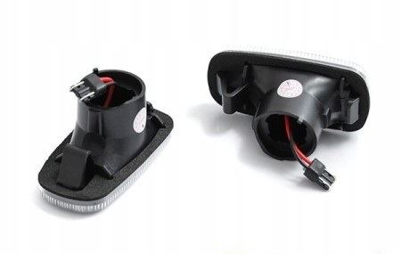 ŽMIGAVCI BOČNE TOYOTA LAND CRUISER120/RAV4