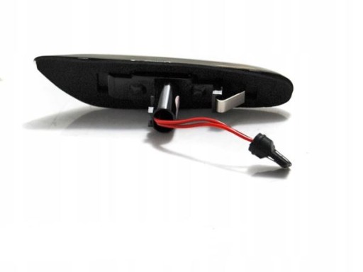 ŽMIGAVAC BMW E46 / E60 E87 E90 BLACK LED