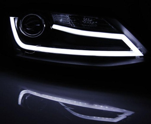 LAMPE FAROVI VW JETTA 6 01-11- BLACK TUBE LIGHT LED DRL LAMPE FAROVI VW JETTA 6 01-11- BLACK TUBE LIGHT LED DRL