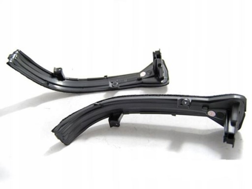 MIGACZE ZA RETROVIZORA BMW G30 G31 G11 G12 SMOKE LED